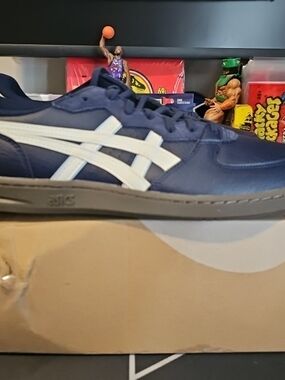 ASICS SKYHAND OG 1203A451 400 Midnight Ivory Sports Style Shoes Size 12